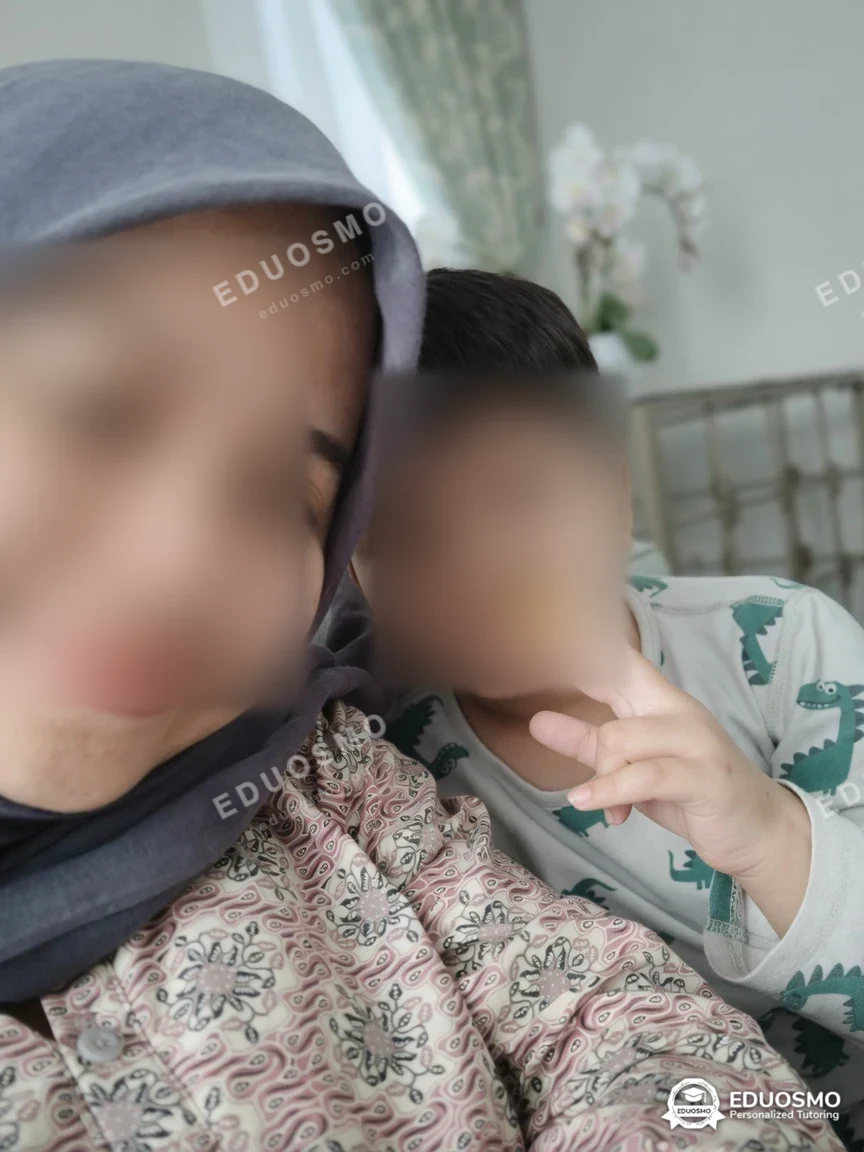 Galeri kelas les masuk sekolah: siswa bersama tutor Eduosmo di Bandung