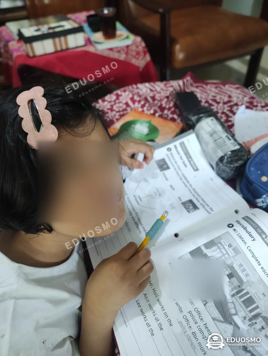 Momen sesi les masuk sekolah sedang berlangsung, Bandung