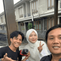 Foto Ibu Dewi Lestari